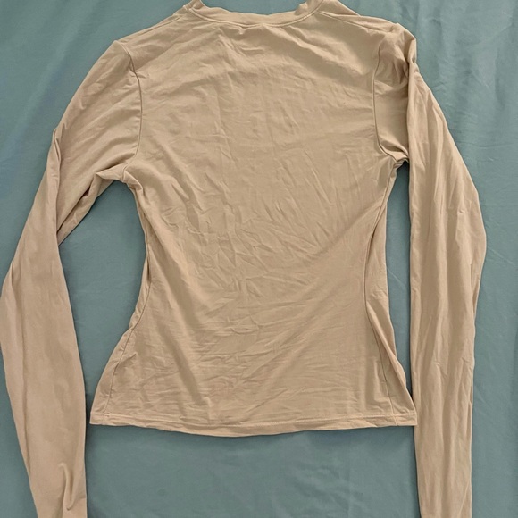 Skims fits everybody long sleeve - Picture 3 of 3